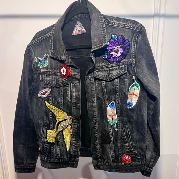BLACK JEWEL JEANS JACKET // SIGNATURE 8 // Size S 🖤 - Picture 1 of 5